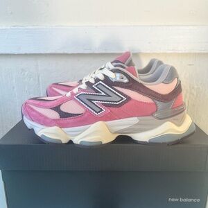 New Balance Pink and Gray Athletic Shoes size 4.5- 5.5–6.5——-7